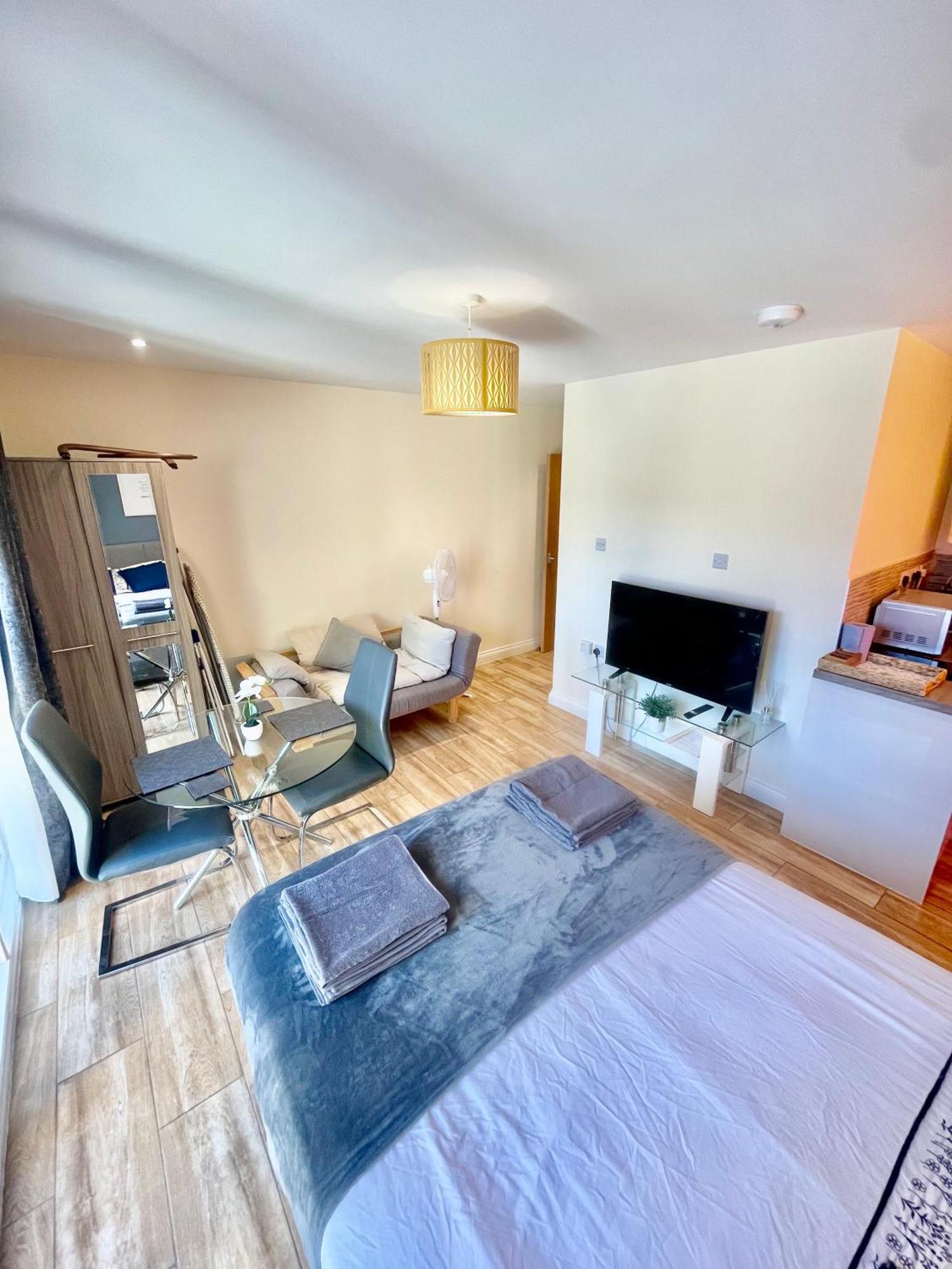 Cambridge City Centre Immaculate Studio Sleeps 2 - Central Location Paradise Street Exterior foto